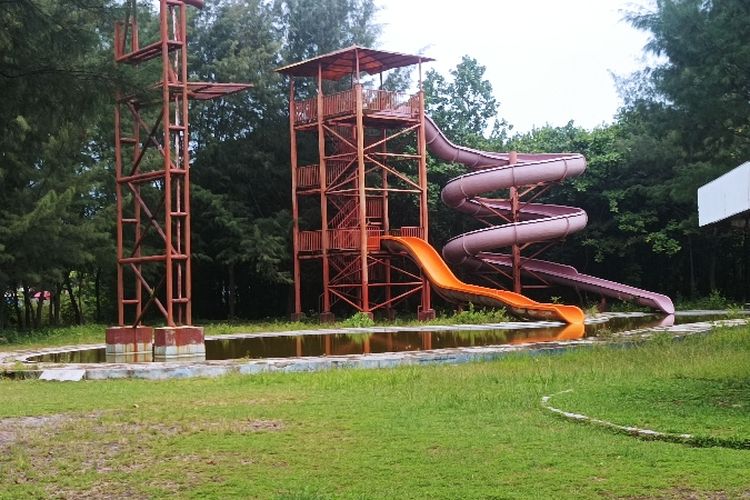 Memprihatinkan Kondisi Waterboom Di OW PAI Tegal Terbengkalai Sejak