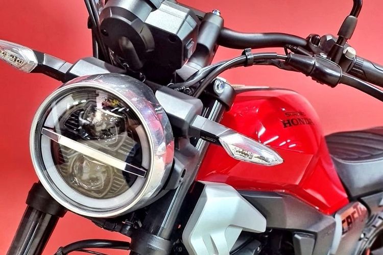 Lebih Power Full Bro Honda Rilis Motor Bergaya Naked Modern Yamaha