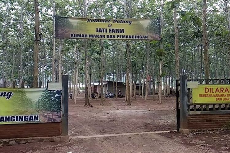 Tempat Wisata Kuliner Dan Pemancingan Jati Farm Kota Serang Mancing