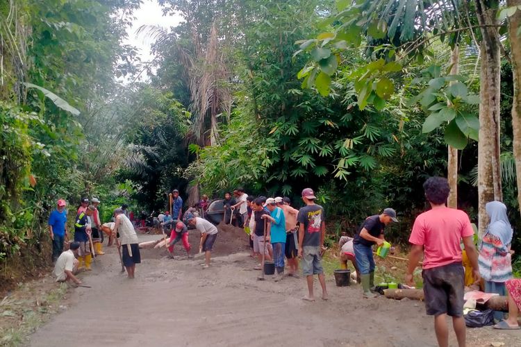 Melihat Bulukumba Dari Desa Salassae Gotong Royong Penuh Cinta Dalam