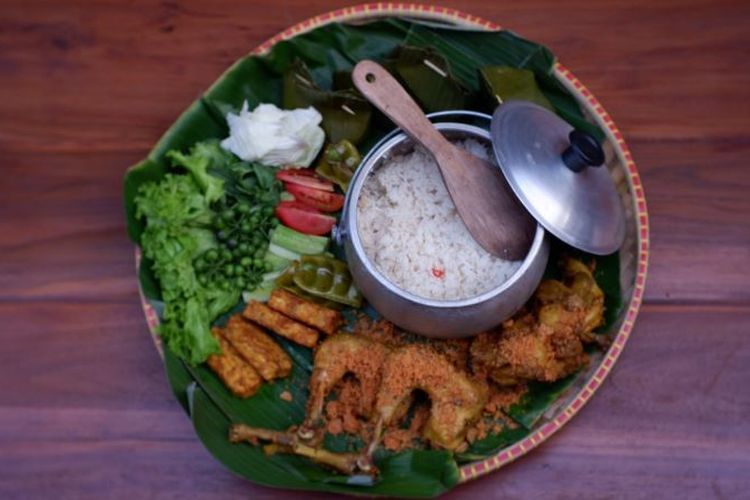 Rekomendasi Kuliner Populer Di Pandeglang Salah Satunya Nasi Liwet