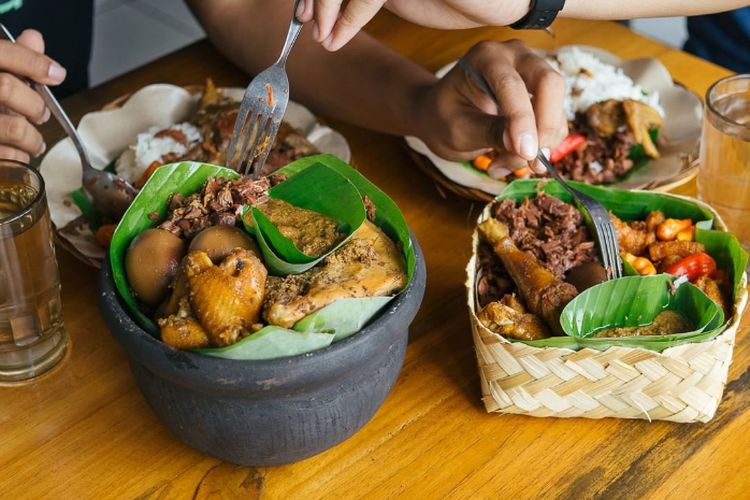 WAJIB MAMPIR 5 Rekomendasi Wisata Kuliner Di Jogja Dari Legendaris