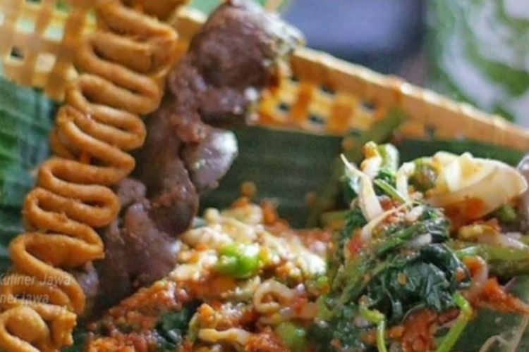 LEGENDARIS BANGET 10 Rekomendasi Kuliner Khas Madiun Yang Wajib