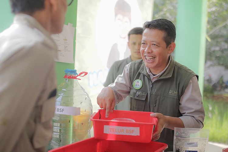 Olah Sampah Di Rumah Cara Warga Bantu Pemkot Bandung Tangani