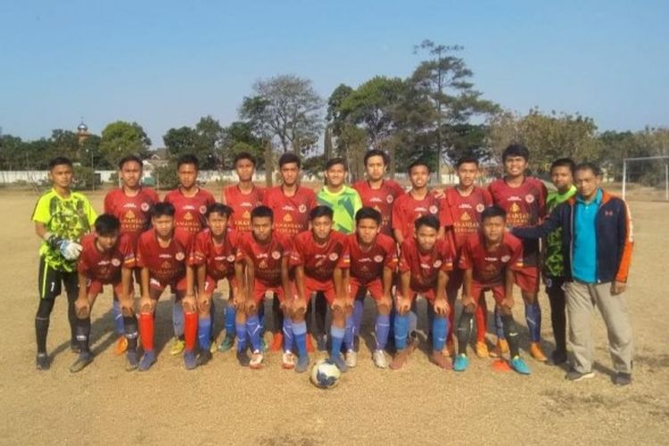 BEGINILAH  kegiatan latihan yang dijalankan Diklat Maung Bandung FC sebagai generasi