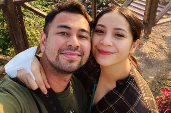 Bangga Sosok Raffi Ahmad Dan Nagita Slavina Terpampang Di Billboard