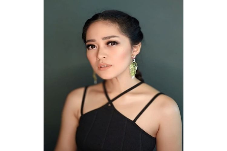 Profil Dan Biodata Gracia Indri Lengkap Beserta Akun Instagram Hot Sex Picture