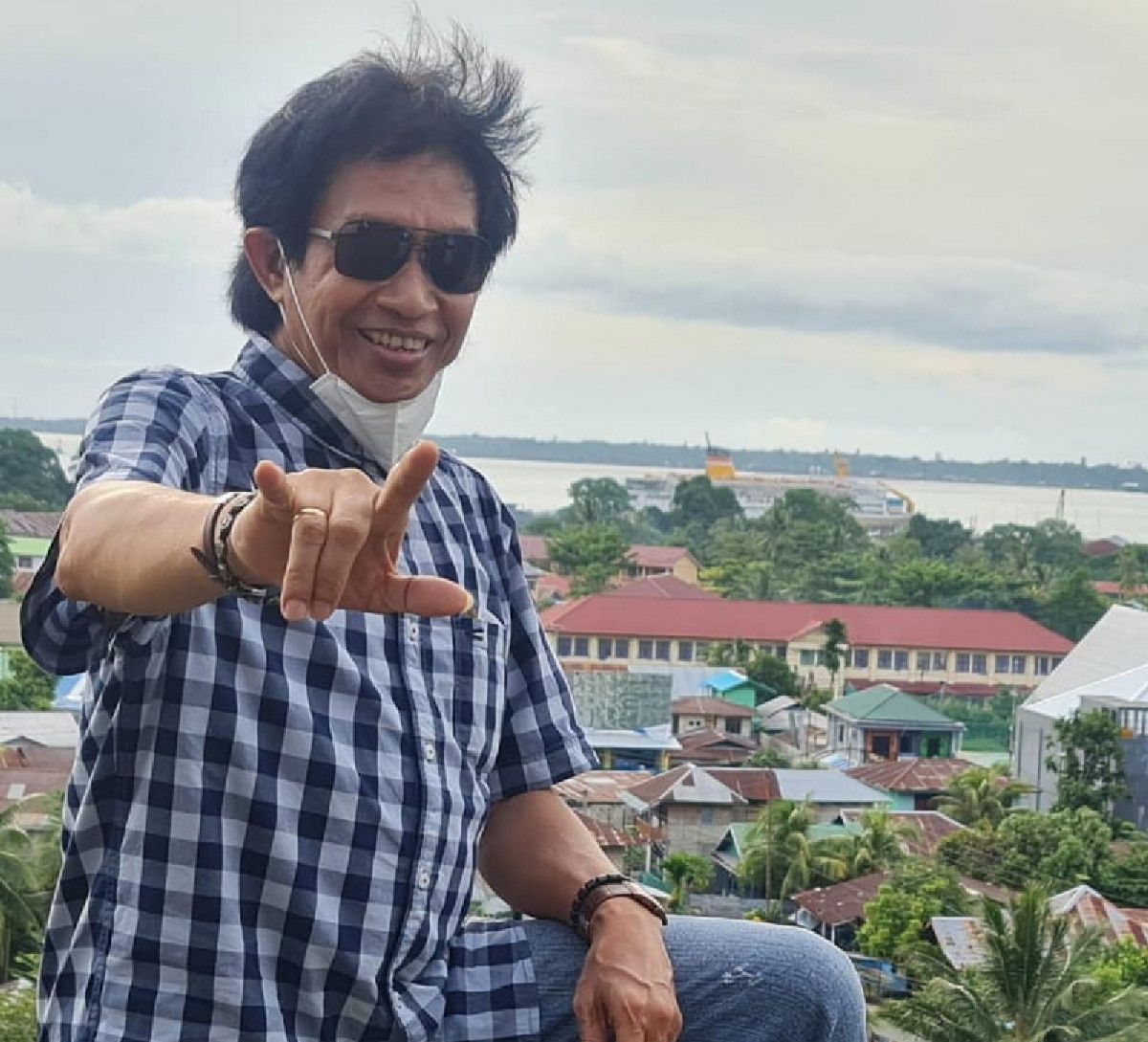 Bens Leo Meninggal Dunia Rekan Artis Sampai Penyanyi Ramai Ramai