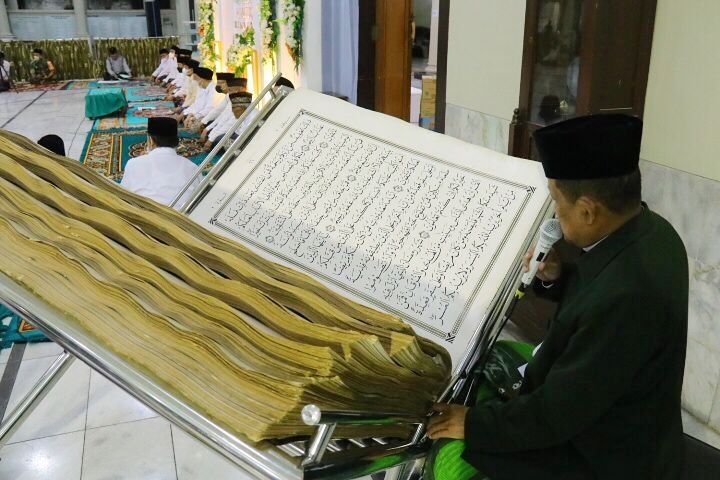 Bacaan Alquran Surah Al Alaq Ayat Wahyu Pertama Rasulullah Saw