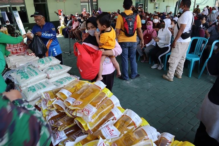 Kodim Kudus Gelar Pasar Murah Ramadan Sediakan Ribu Paket Sembako