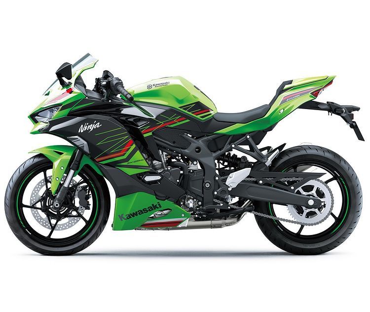 Harga Dan Spesifikasi Kawasaki Ninja ZX25R 2022 Tipe Standar Serta ABS