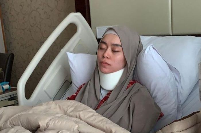 Kondisi Terkini Lesti Kejora Usai Dibanting Dan Dicekik Rizky Billar