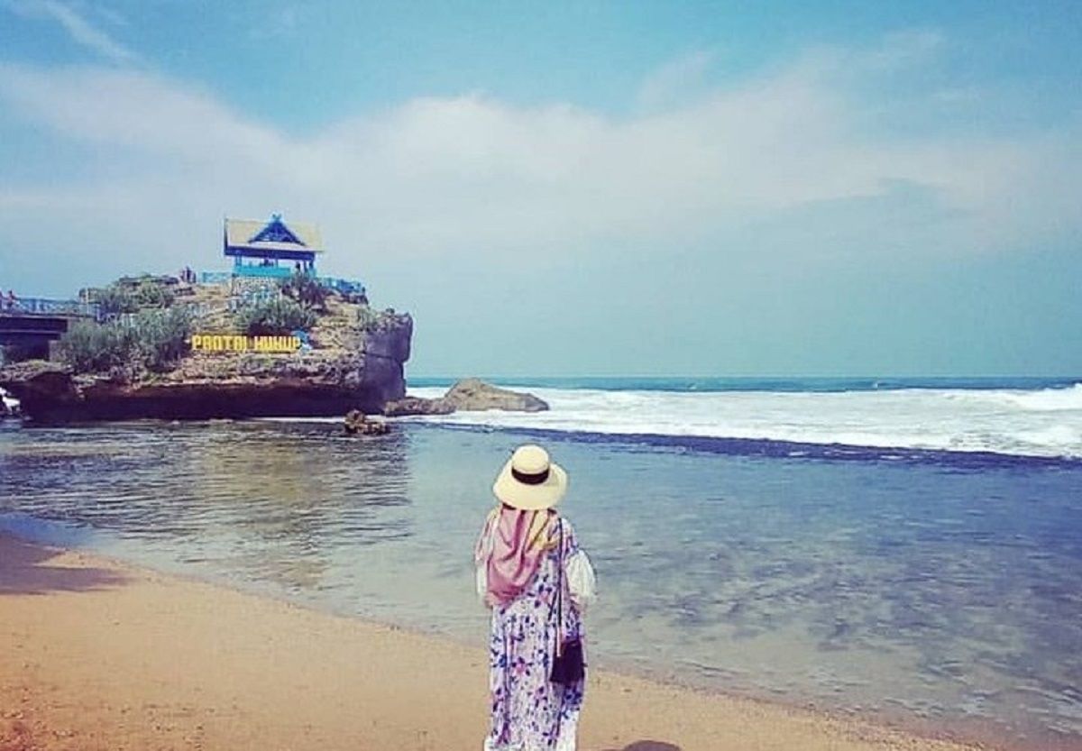 Ada Surga Tersembunyi Di Jogja Kunjungi 6 Pantai Ini Cocok Untuk