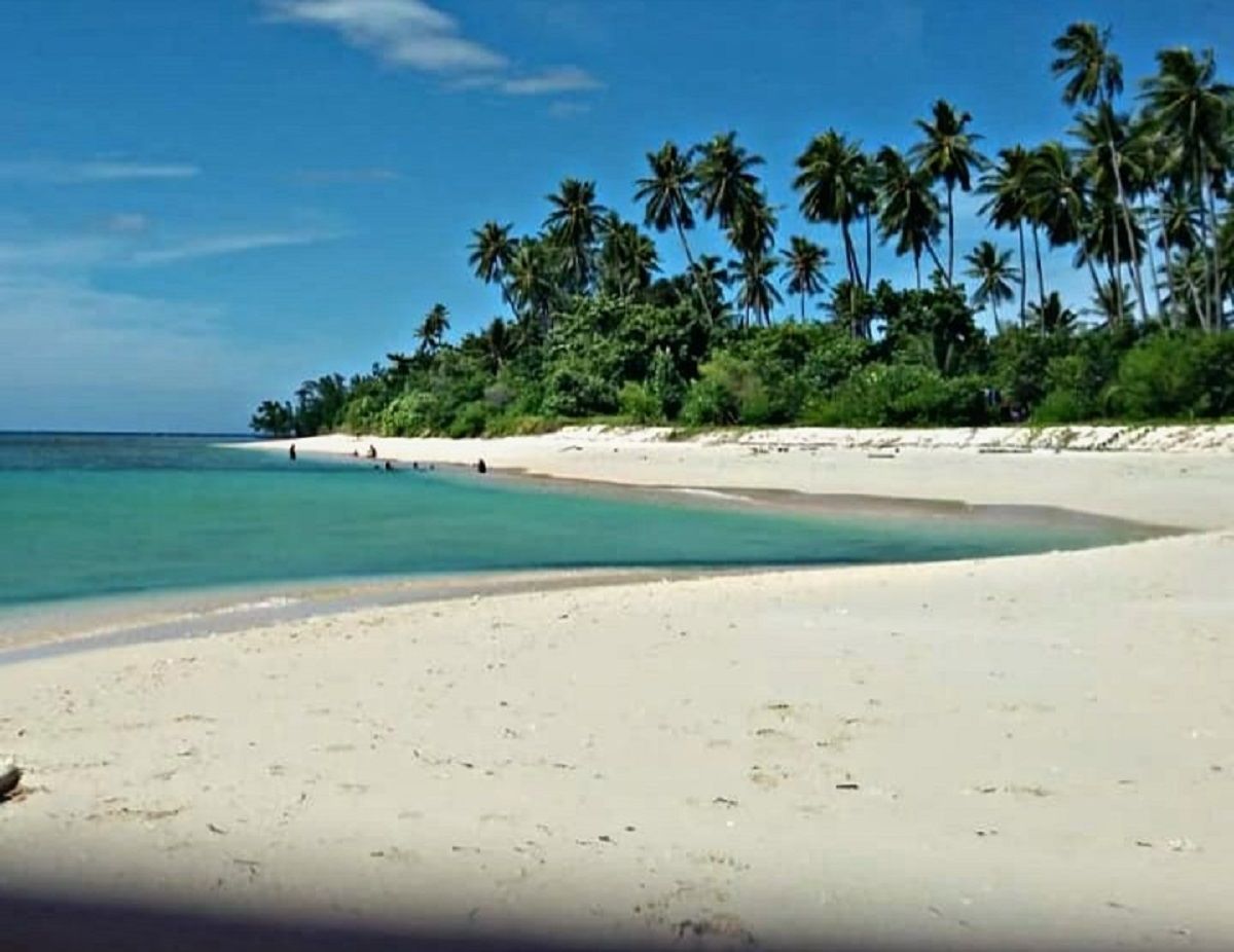 Ini Pulau Yang Viral Di Sulawesi Utara Pasir Putih Taman Laut Semua