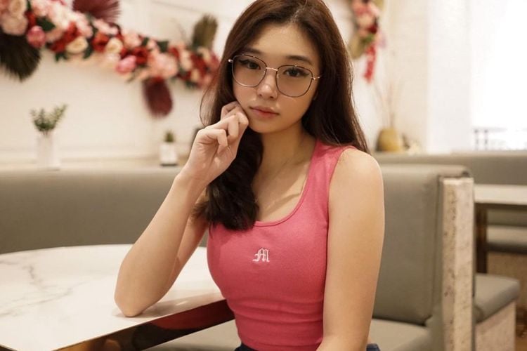 Profil Selebgram Livy Renata Yang Sedang Viral Dan Trending Biodata