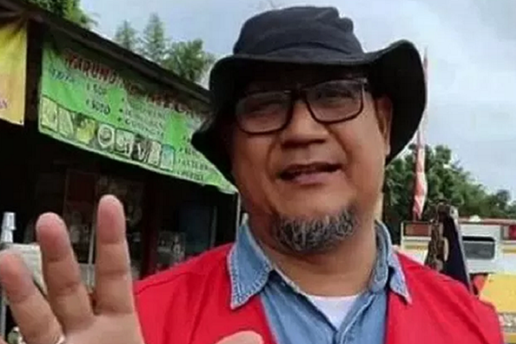 Datang Ke Mabes Polri Hadiri Panggilan Edy Mulyadi Duga Akan Langsung