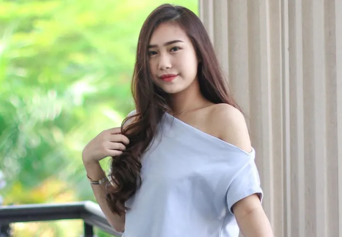 Profil Dan Biodata Lengkap Sisca Kohl Yang Resmi Dilamar YouTuber Jess No Limit Pikiran Rakyat