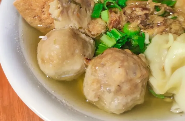 Rekomendasi Bakso Legendaris Di Bondowoso Yang Enak Dan Selalu Ramai