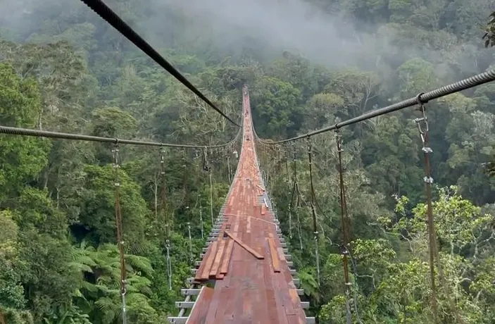 Review Tempat Wisata Alam Viral Jembatan Gantung Dan Kawah Rengganis