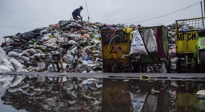 Bandung Lautan Sampah Deja Vu Di Depan Mata Pikiran Rakyat