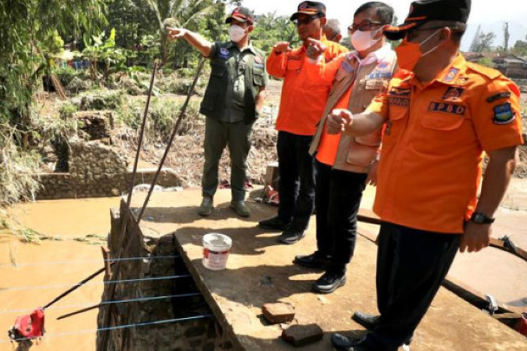 Suharyanto Masa Tanggap Darurat Bencana Alam Kabupaten Garut Hingga 29