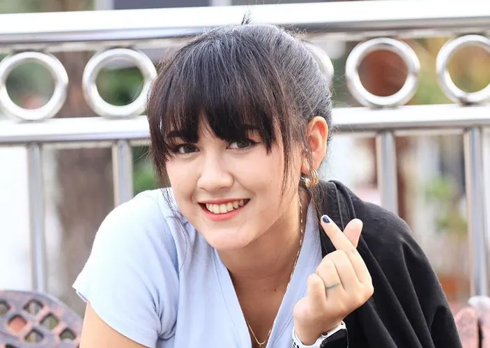 Lirik Lagu Apakah Itu Cinta Yang Dipopulerkan Happy Asmara PRFM News