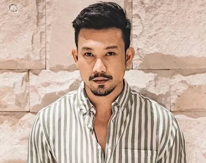 Biodata Denny Sumargo Profil Aktor Dan Pebasket Yang Kini Juga Jadi Youtuber Portal Purwokerto
