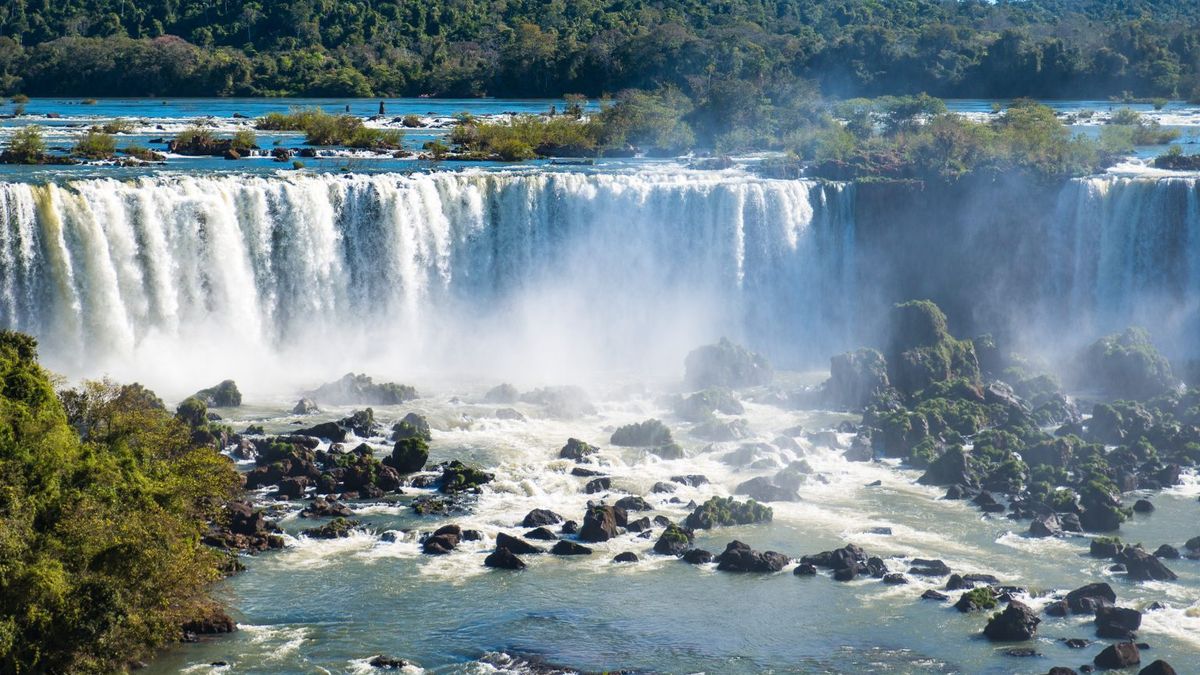 Air Terjun Iguazu Keajaiban Alam Yang Memikat Hati Malang Hits