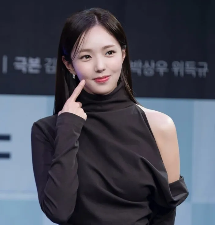 Profil Dan Agama Chae Soo Bin Lengkap Usia Tinggi Badan Karir Dan