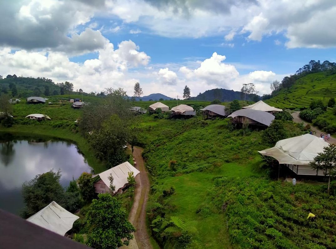 Rekomendasi Tempat Wisata Murah Di Soreang Bandung Taman Cinta