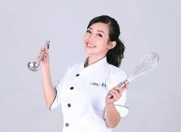 Profil Lengkap Chef Marinka Juri Junior Masterchef Biodata