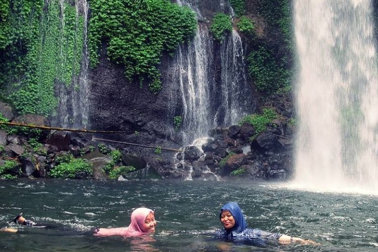 Curug Telu Pesona Wisata Air Di Purwokerto Rasakan Sensasi Mandi Di