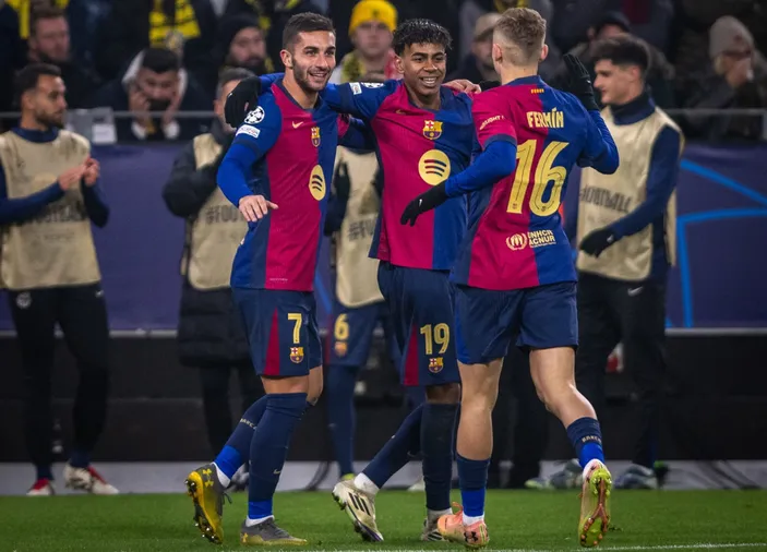 Hasil Borussia Dortmund vs Barcelona, Tercipta 5 Gol, Blaugrana Curi 3 Poin di Signal Iduna Park ...