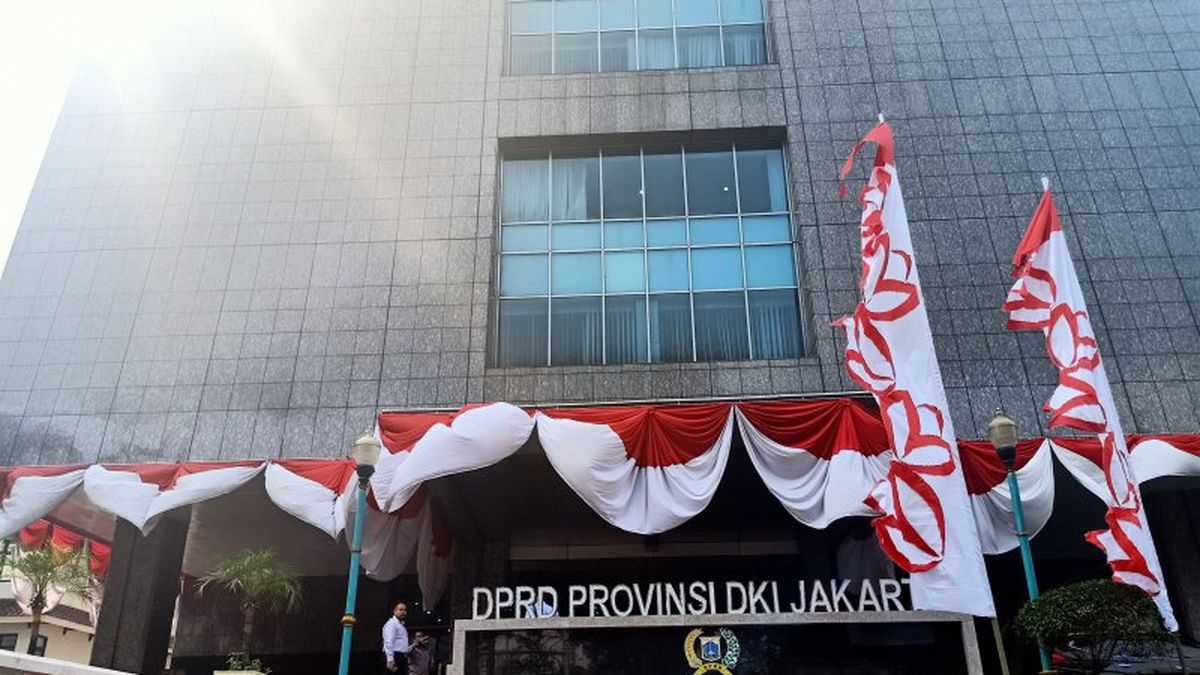 Anggaran Baju Dinas Anggota DPRD DKI Jakarta Rp3 Miliar, Setiap Orang ...