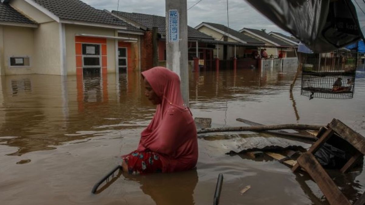 Update Kondisi Banjir di Demak: Ribuan Rumah Terendam, 27.254 KK Terdampak