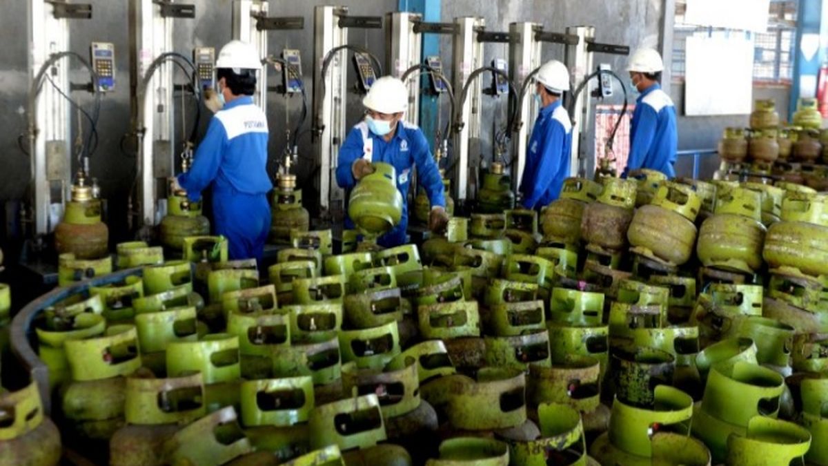 Pertamina Ingatkan Masyarakat, Mulai 1 Juni 2024 Pembelian Gas LPG 3 Kg ...