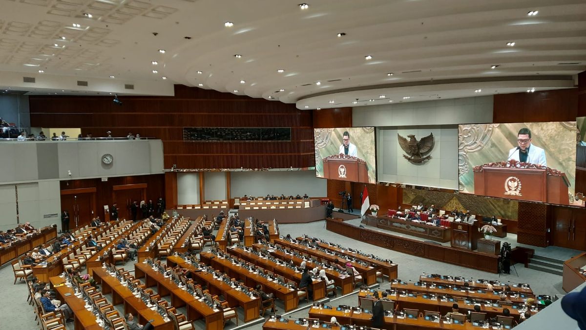 Borok DPR Dibongkar Anggotanya, Banyak yang Cuma 'Nyolong' Tanpa Kerja