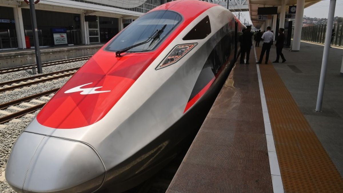 Kegiatan yang Dapat Dilakukan Ketika dalam Perjalanan Kereta Api