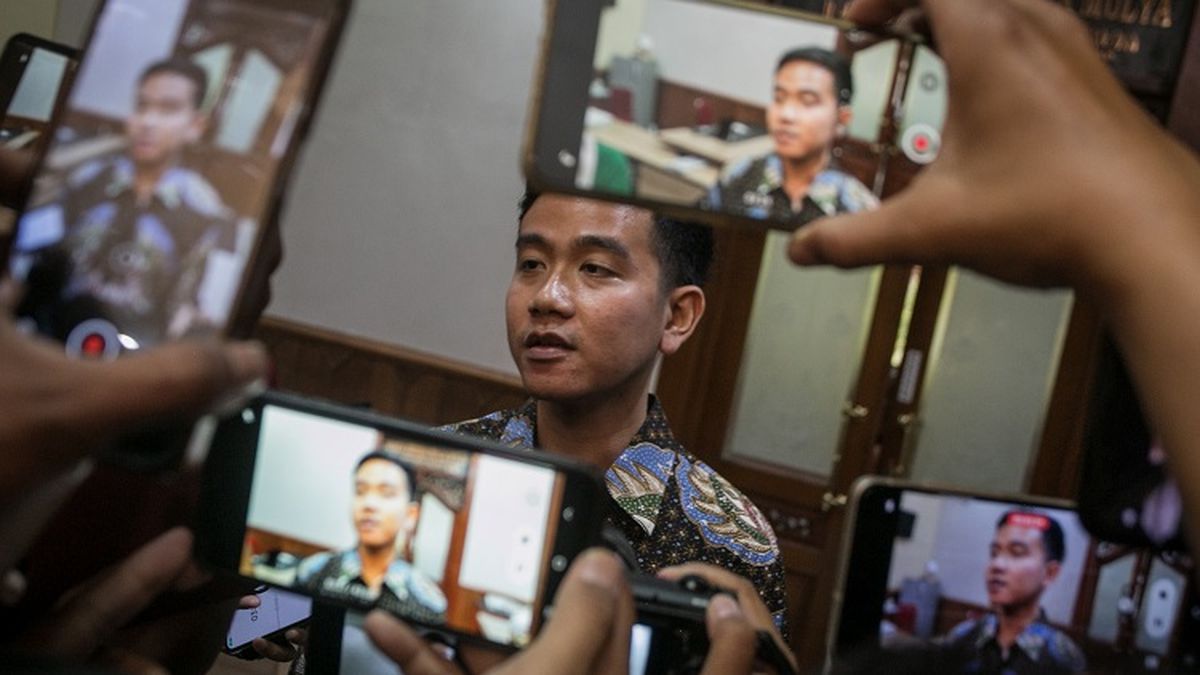 PDIP 'Mengada-ada' Minta Gibran Mundur Jadi Wali Kota, Justru Dituding Mau Rebut Kekuasaan