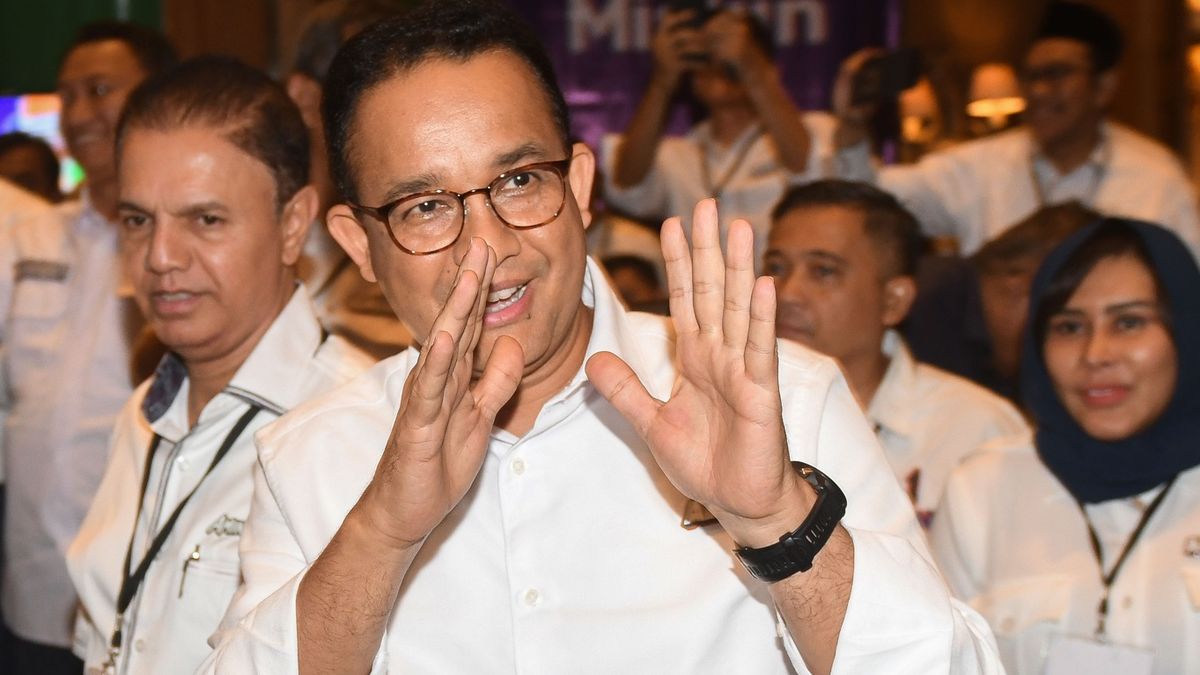 Anies Baswedan Salaman dengan Puan Maharani Usai Debat Ketiga, Peluang Berkoalisi?