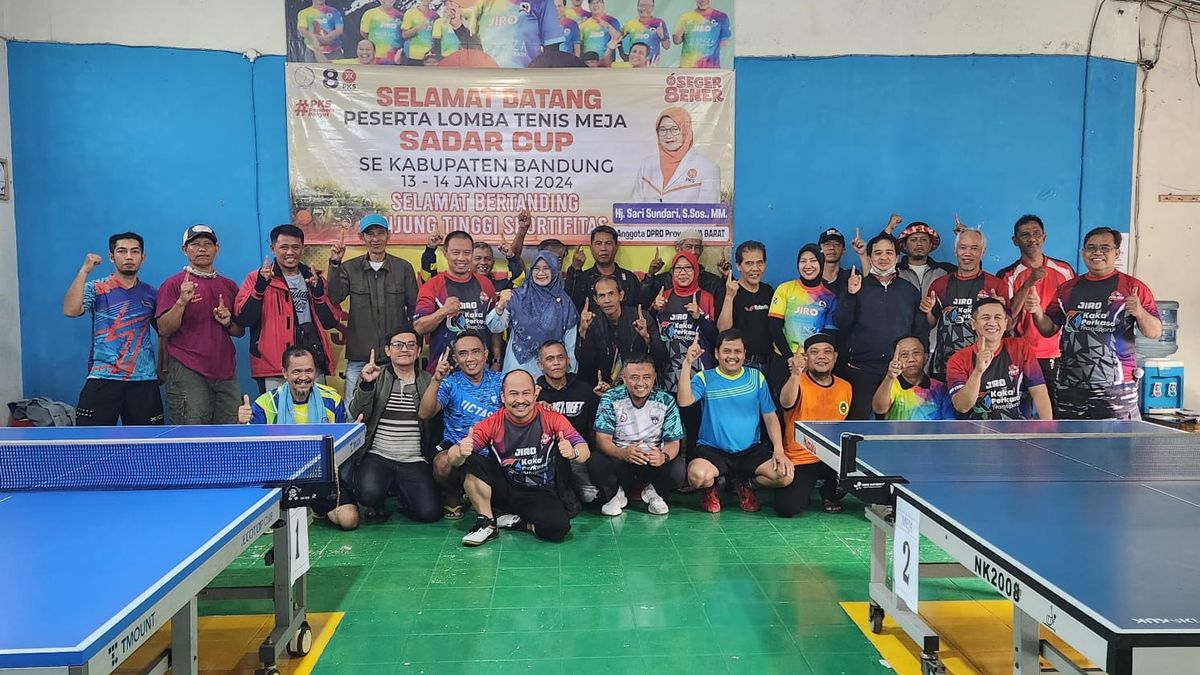 Peserta Ikuti Turnamen Tenis Meja Sadar Cup Se Kabupaten Bandung Januari