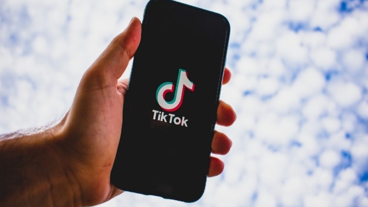 Universal Music Group Mendadak Hapus Lagu-lagunya dari TikTok, Apa yang