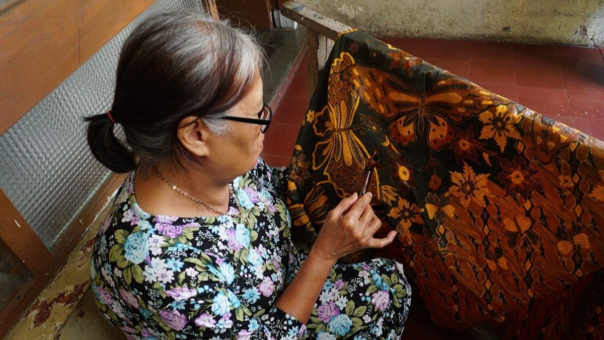 Warisan Budaya Batik Tulis Garutan Yang Masih Lestari Di Kampung Batik ...