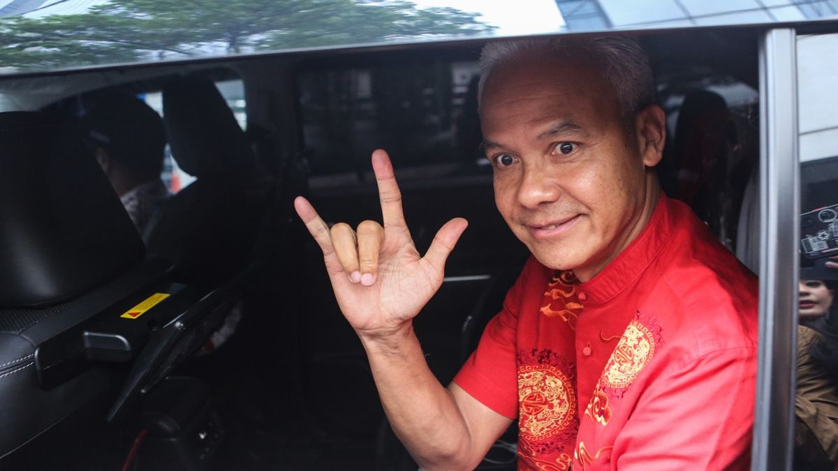 Ganjar Pranowo Langsung 'Disetrum' ke KPK, Hasto: Baru Usul Hak Angket