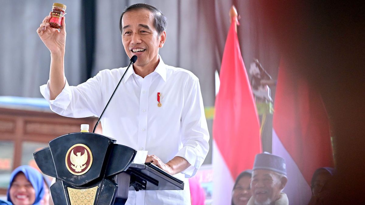 Jokowi Jawab Isu Pengganti Mahfud MD, Menko Polhukam Baru Bakal Dilantik Besok?