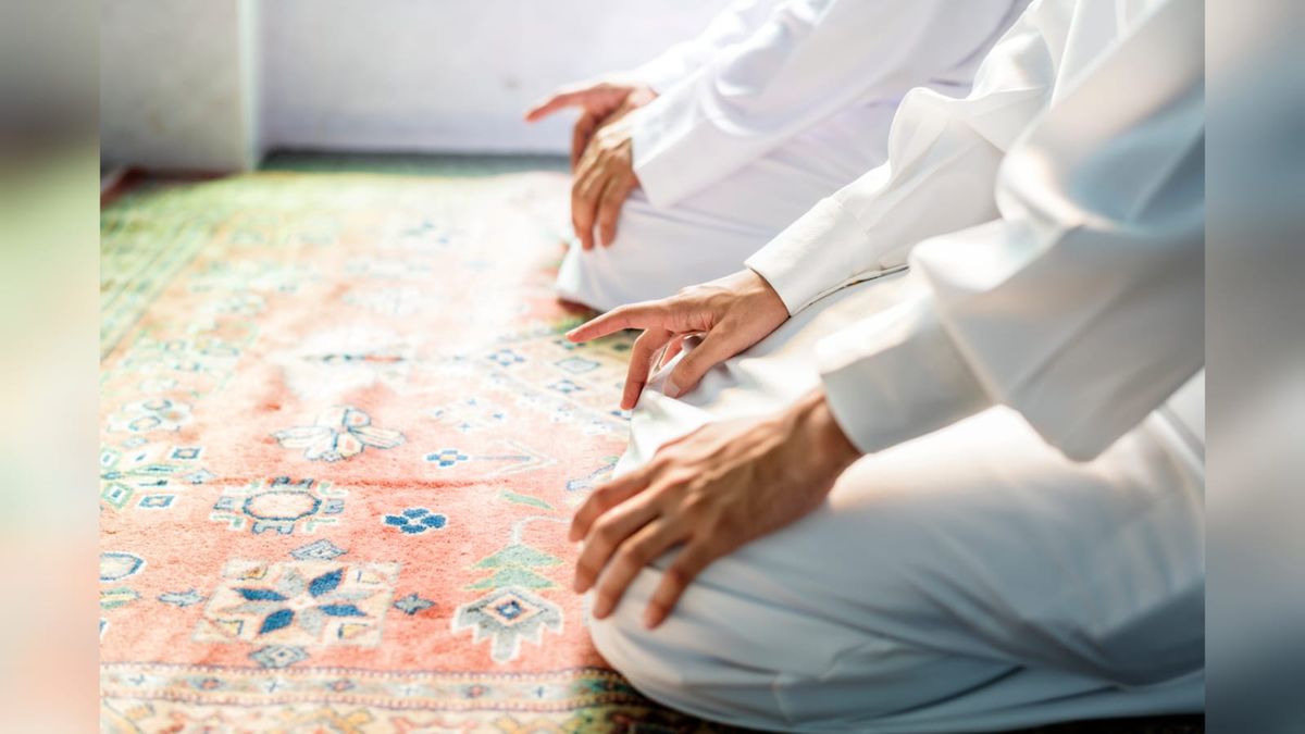 Bacaan Niat Sholat Tarawih untuk Sendiri dan Berjamaah Lengkap dengan ...