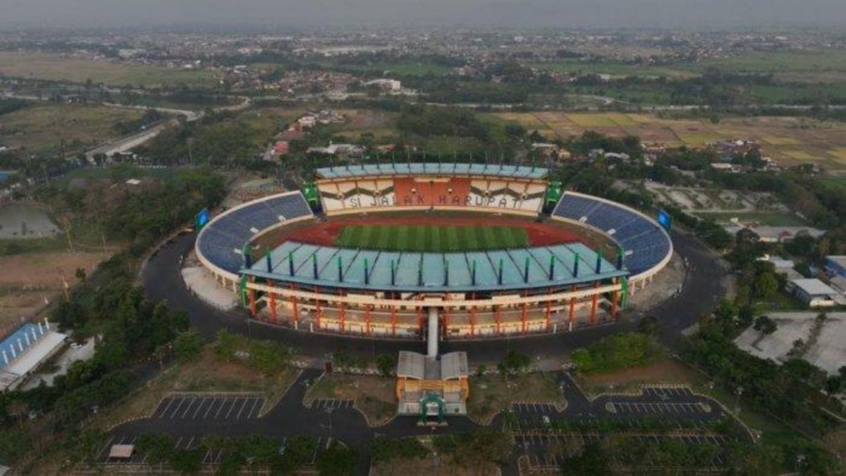 Rekor dan Sejarah Pertemuan Persib Bandung vs Persija Jakarta di Stadion Si...
