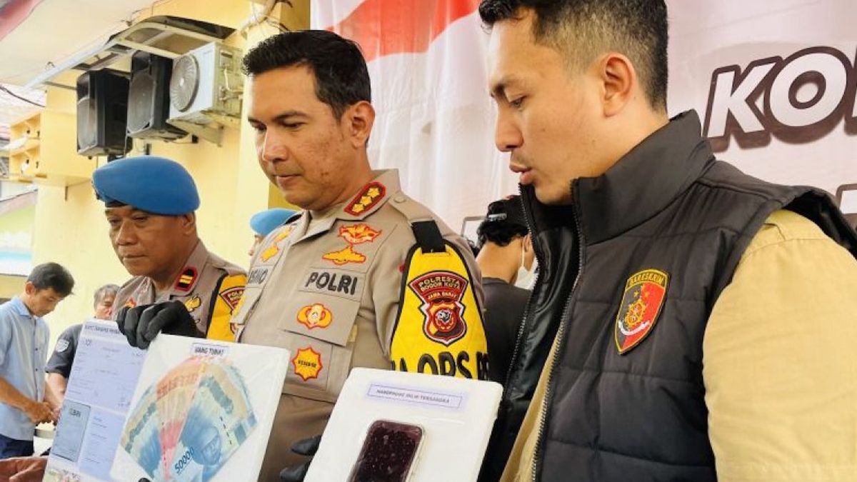 Polisi Tangkap Muncikari Dimas Ari Di Bogor Jual Eks Pramugari Hingga