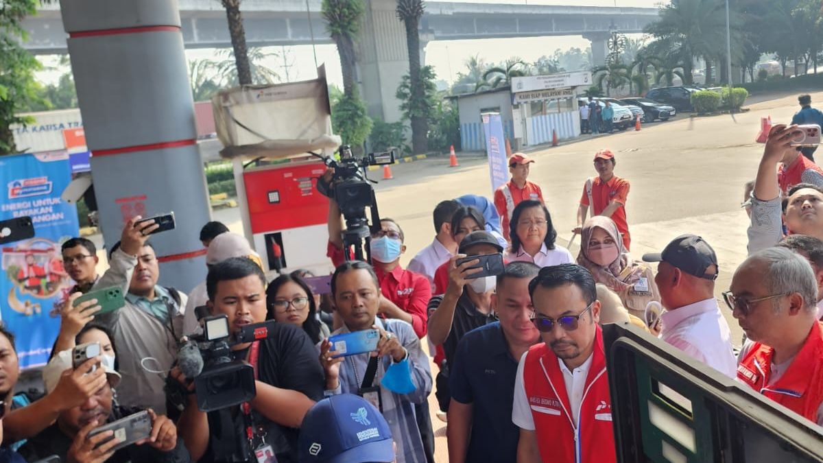Pertamina bersama Kementerian Perdagangan Melakukan Tindakan Penyegelan Dispenser SPBU Nakal