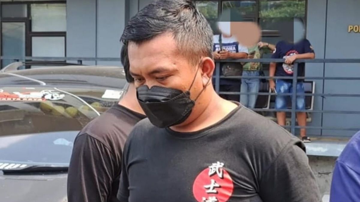 Polisi Tetapkan Tersangka Sopir Grab Car Penganiaya Wanita di Jakbar -  Mitra Jakarta